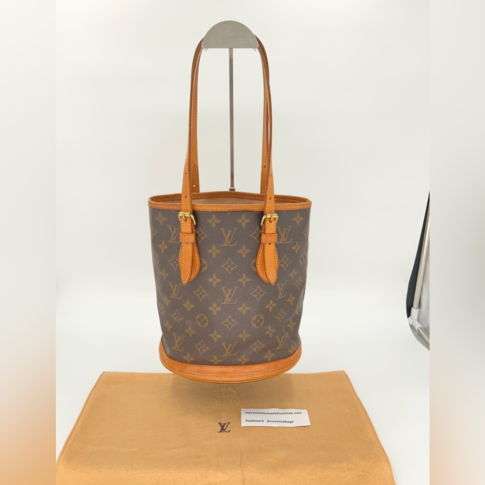 LV Vintage Petit Bucket Bag w/Dust Bag Good Condition